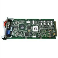 Integrert analog KVM-svitsjmodul (tastatur, video, mus)
