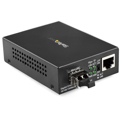 StarTech.com Gigabit Ethernet Fiber Media Converter - Compact - 850nm MM LC - 550m - With MM SFP Transceiver 2