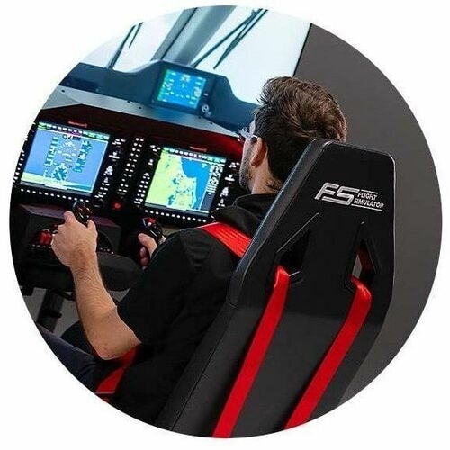Next Level Racing Flight Seat Pro 10