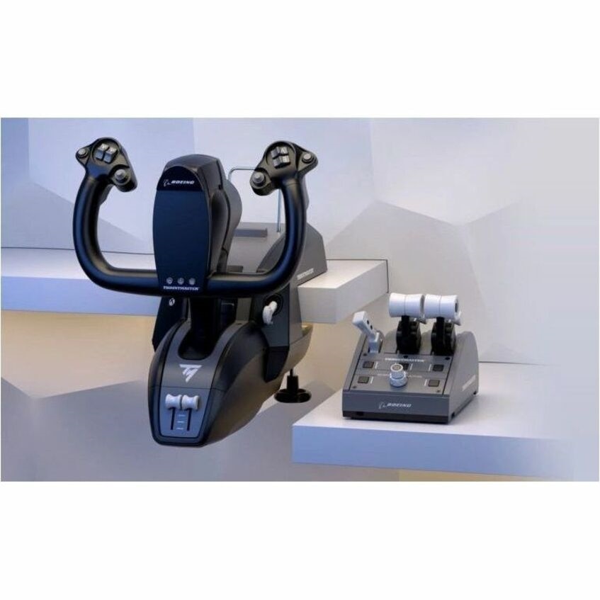 Thrustmaster TCA Yoke PACK Boeing Edition – Yoke & Quadrant Bundle for Xbox Series X|S & PC – Realistic Flight Simulator Controls 4