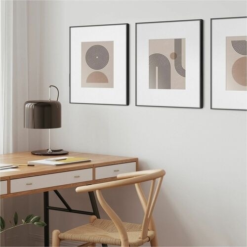 Aluratek ePaper 13.3" WiFi Digital Photo Frame 6