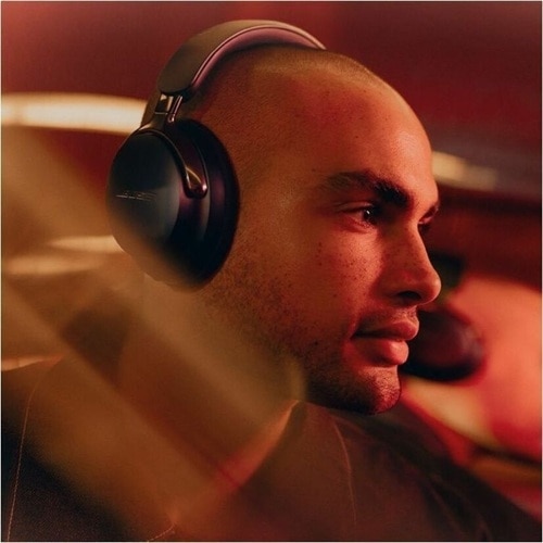 Bose QuietComfort Ultra (2nd Gen) Headset - Black 8