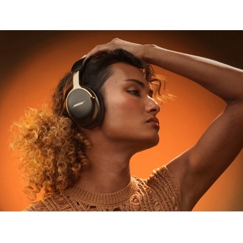 Bose QuietComfort Ultra (2nd Gen) Headset - Desert Gold 7
