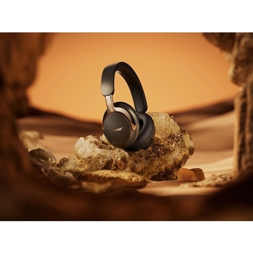 Bose QuietComfort Ultra (2nd Gen) Headset - Desert Gold 8