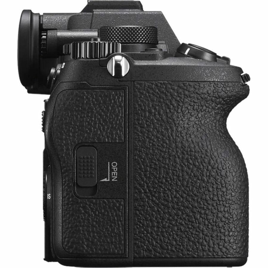 Sony Alpha ILCE-7M5/B 33 Megapixel Full Frame Sensor Mirrorless Camera Body Only 2