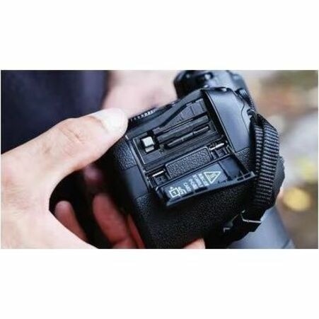 Canon EOS R6 32.5 Megapixel Full Frame Sensor Mirrorless Camera Body Only 6