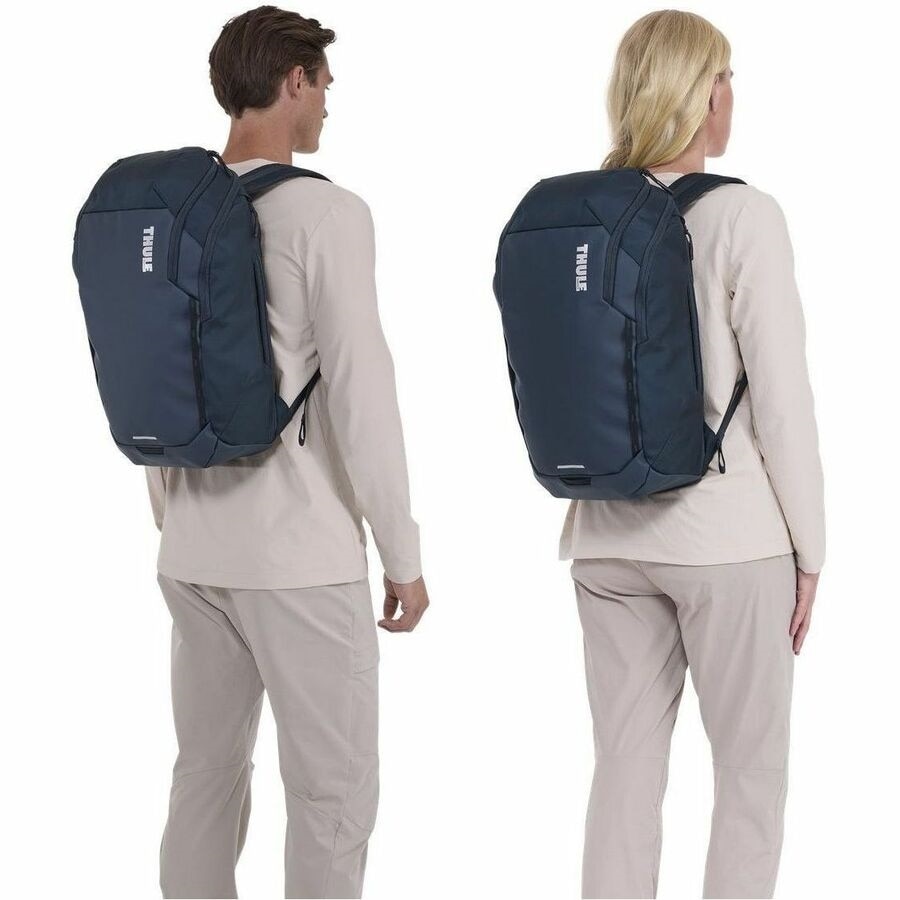 Thule Chasm Backpack for 17" Notebook - Darkest Blue 3