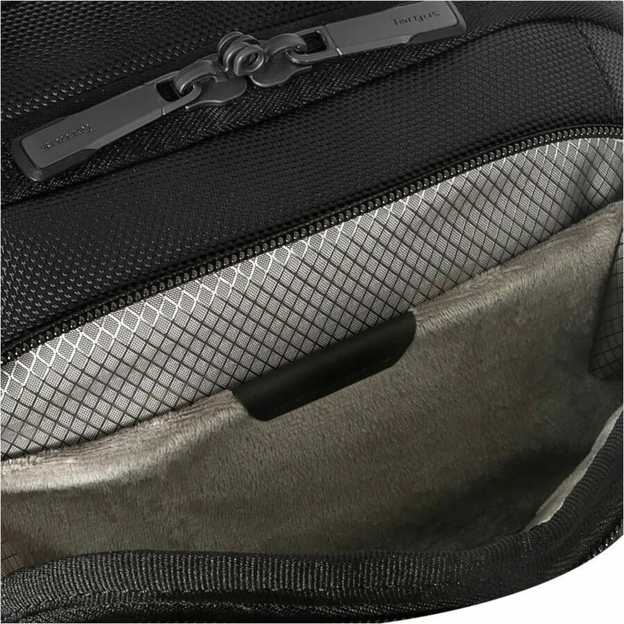 Targus 16” HeritageLuxe Backpack 10