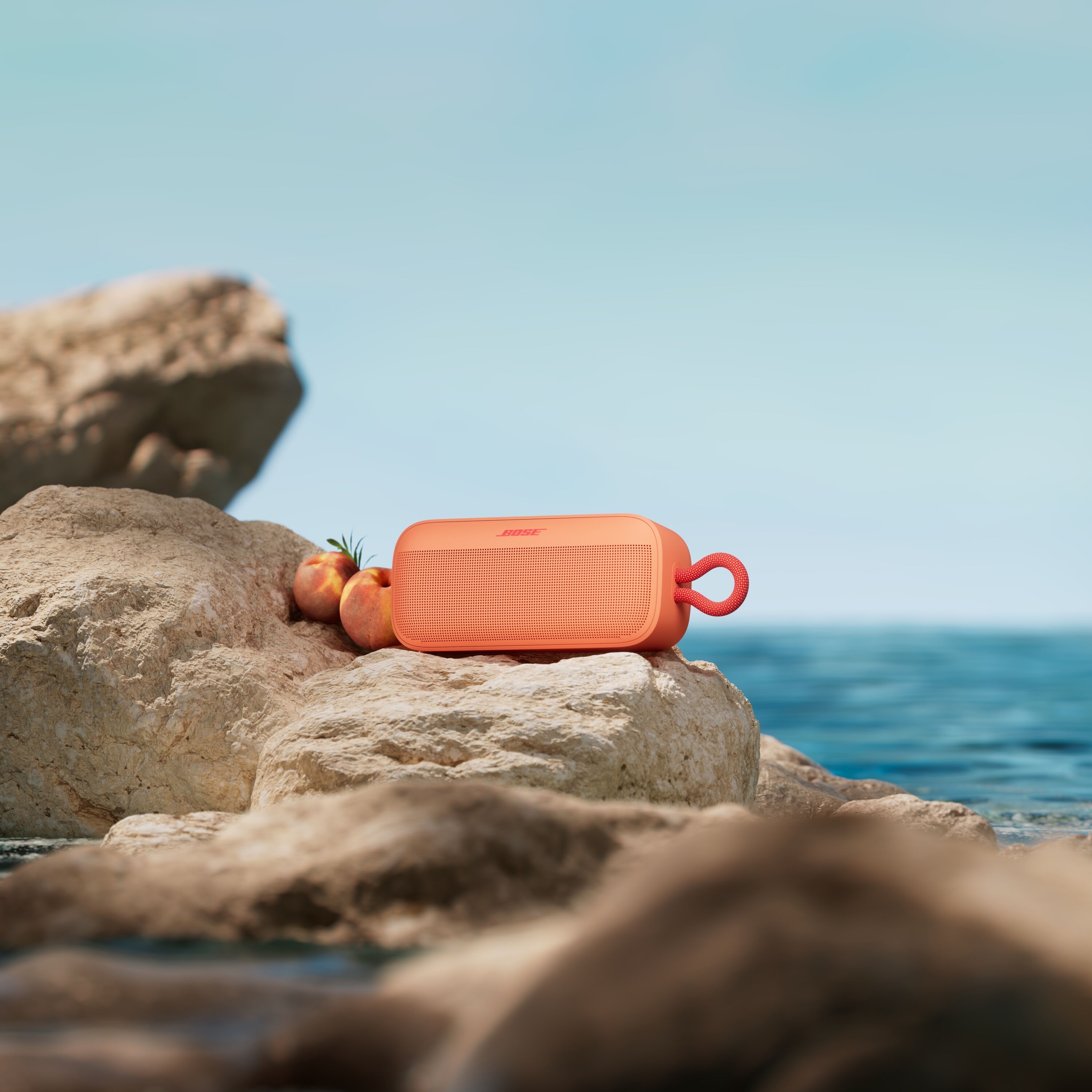 Bose SoundLink Plus Portable Speaker - Sunset Peach 6